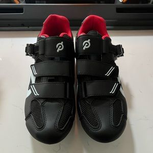 Women’s Peloton Cycling Shoes - Size 9